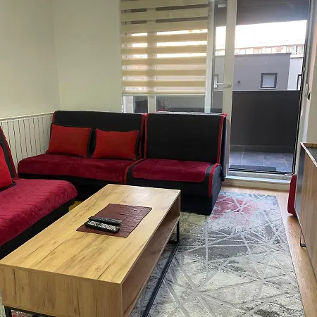 Apartamento Ellnur Bulevar